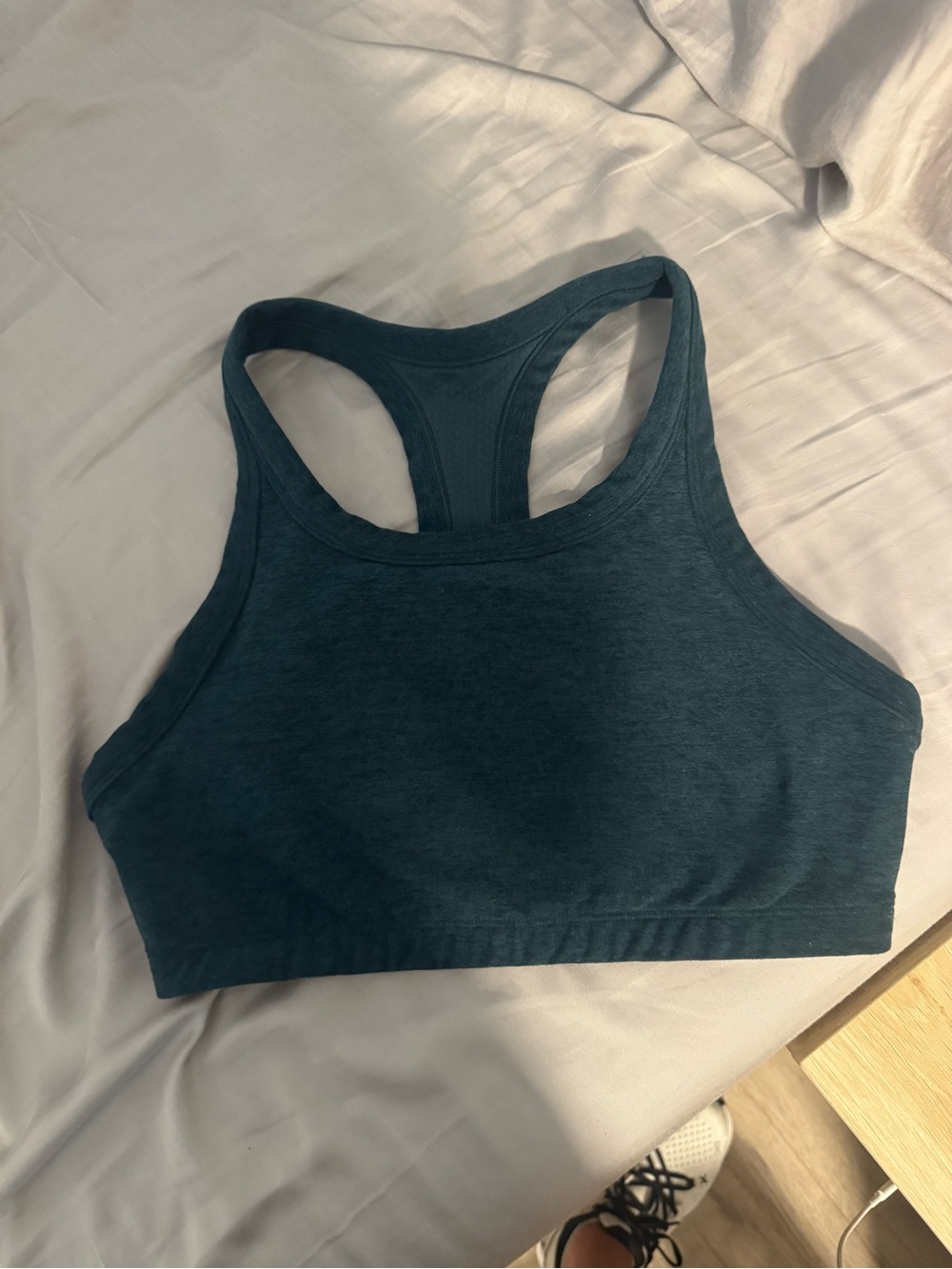 Vuori elevation racerback bra